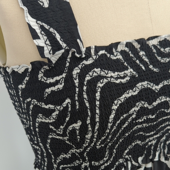 00693 Rails Zebra Smock Midi Dress Black White size Large animal print bohemian - Picture 4 of 6